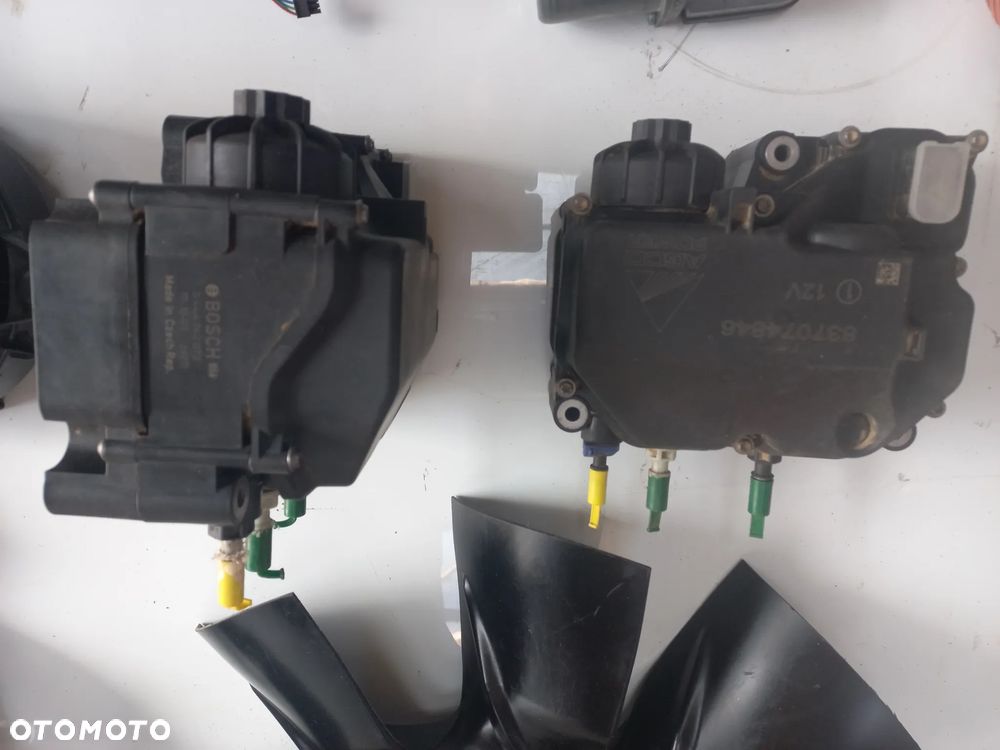 Valtra części ,wtryskiwacze V837079827,ACV082333A,V837074846,pompa adblue,bosch,zawór proporcjonalny V36060600,ACV0226710,ACV0139620,SIŁOWNIK ACP0401730,ACX3989990 CYLINDER hamulcowy,ACV0236180 Dmuchawa,V837074861.chłodnica intercoller,ACV0303150,MAHLE,MN233310-0160,ACW034324C,Q,ZAWIASY,wentylator,wiskoza - 10