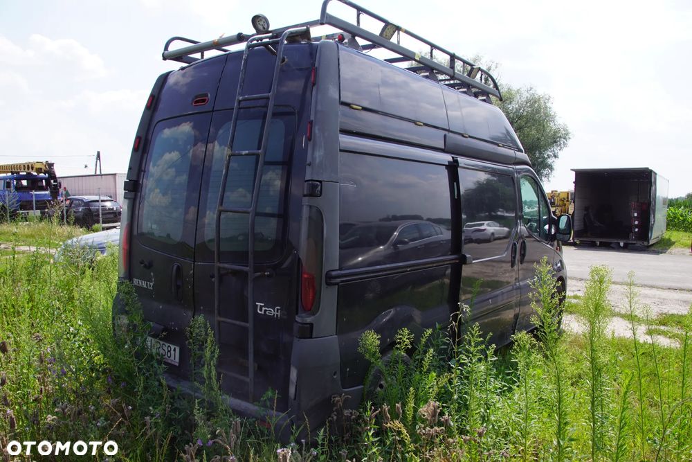 Auto na części - Renault Trafic II 2.5 DCI 135 KM G9U730 PK6377 TED68 2006R Silnik Skrzynia Drzwi Maska Błotnik Zderzak Lampa Lusterko Klamka Szyba Deska Kokpit Sterownik Moduł Czujnik Licznik Panel Kierownica - 5