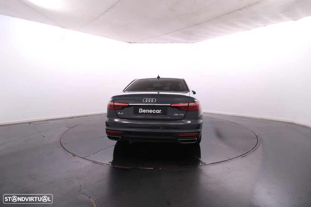 Audi A4 - 7