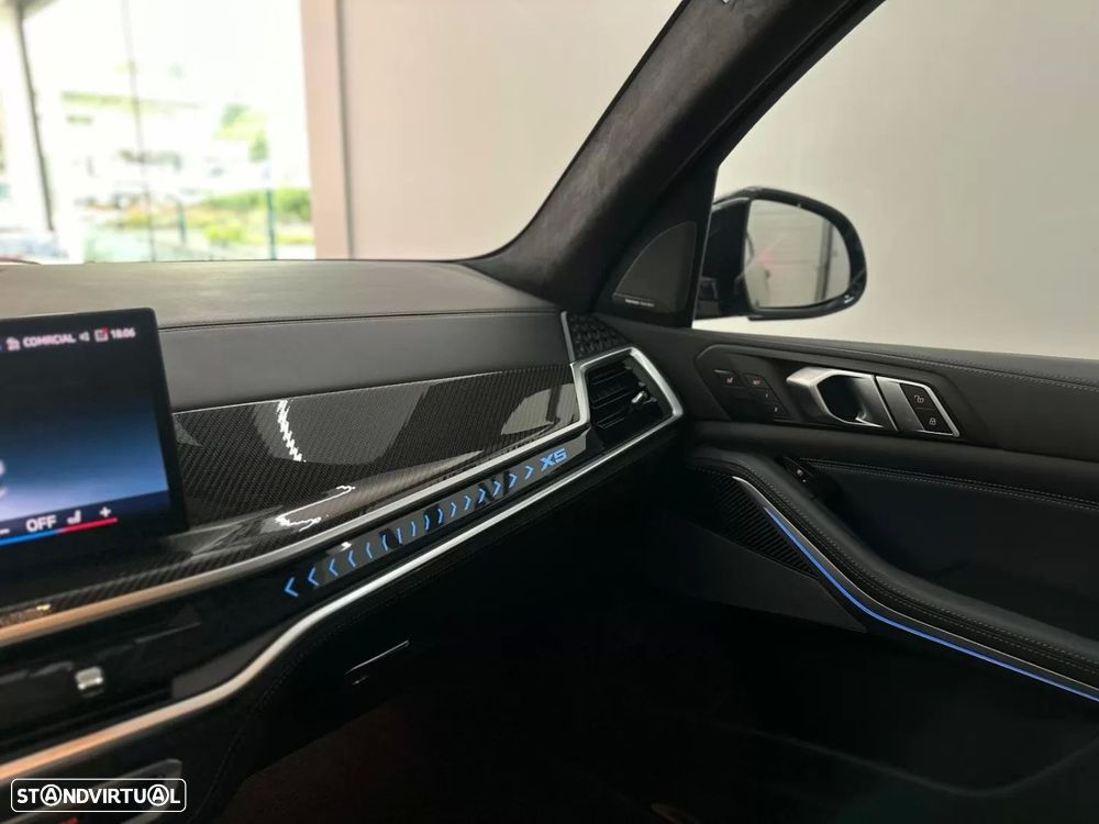 BMW X5 50 e xDrive Edição Desportiva M - 21