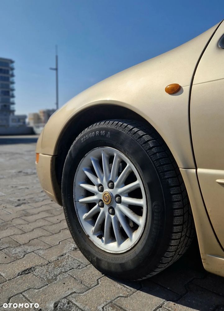 Chrysler 300M - 12