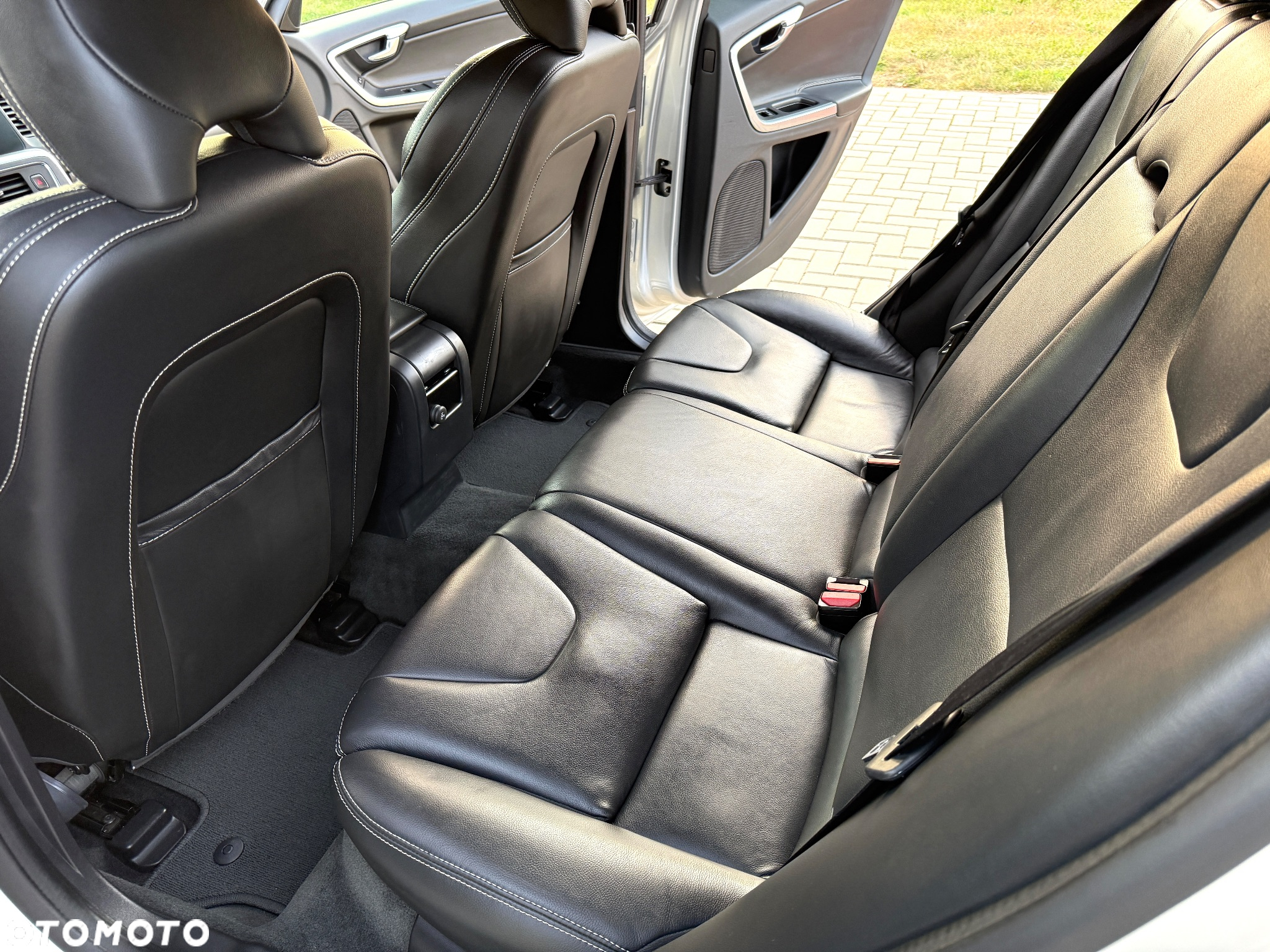 Volvo V60 D3 Geartronic Kinetic - 20