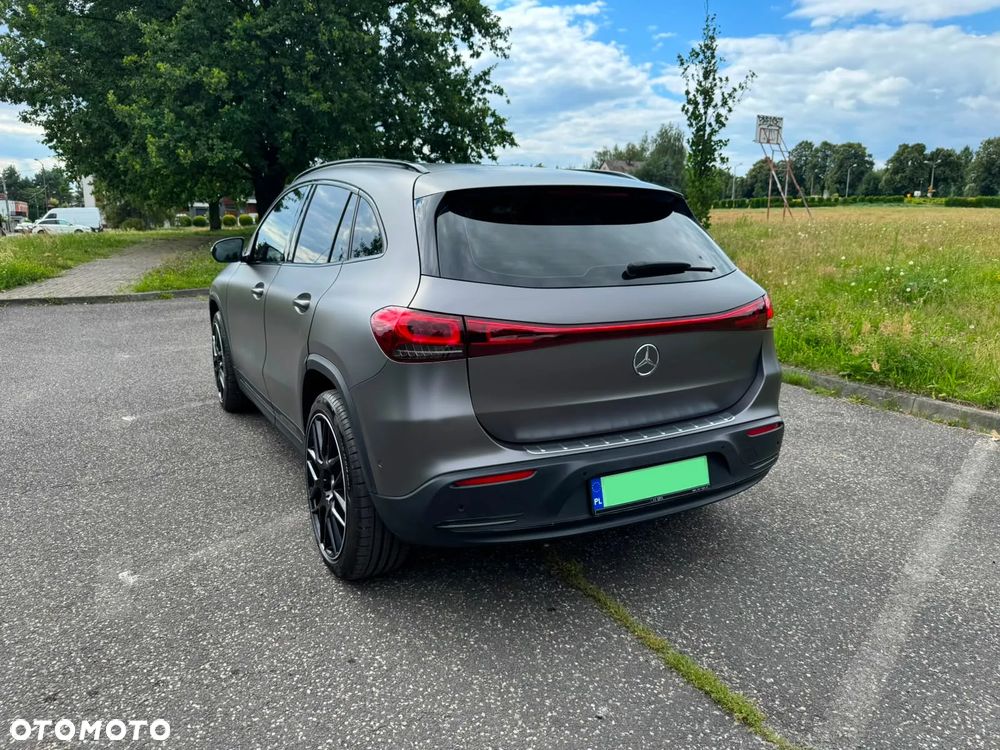 Mercedes-Benz EQA 300 66.5kWh 4-Matic Electric Art - 6