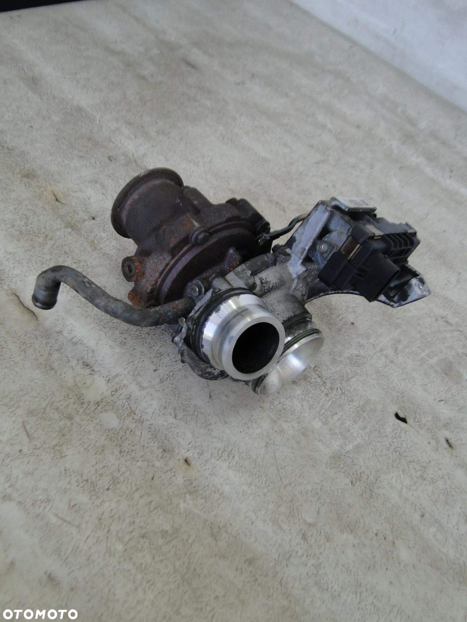 BMW 1 E88 E87 E81 E82 TURBINA TURBOSPRĘŻARKA TURBO 2.0D - 1