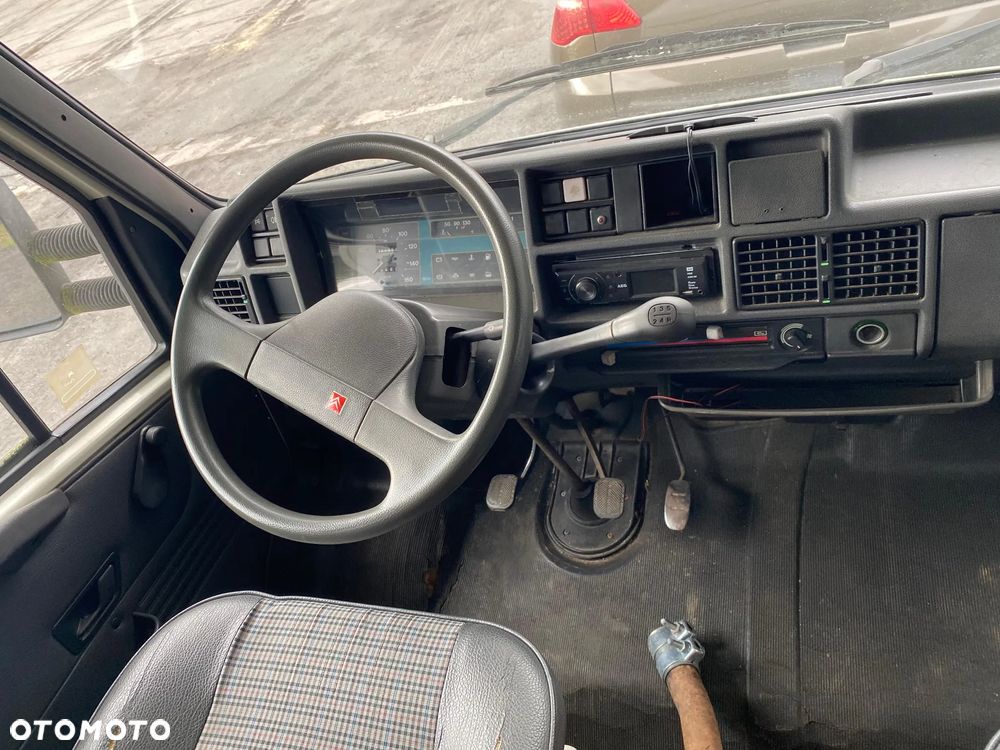 Citroën C25 - 10
