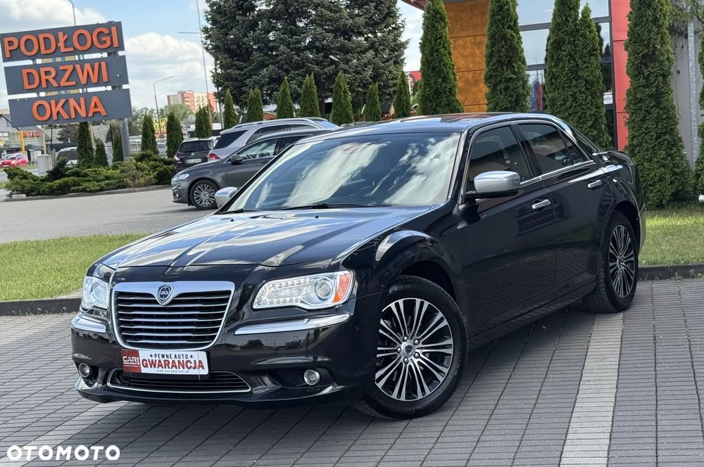 Lancia Thema 3.6 Executive AWD - 2