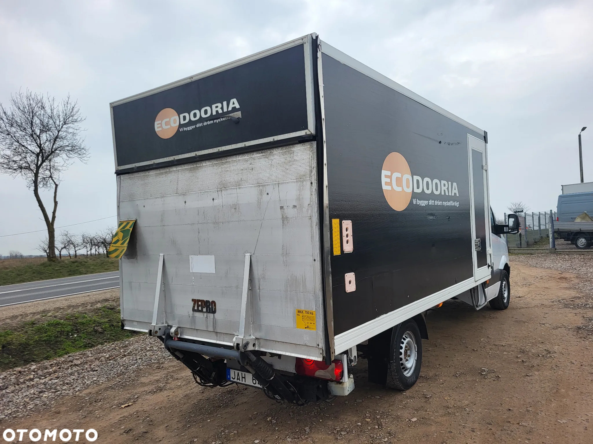 Mercedes-Benz Sprinter - 7