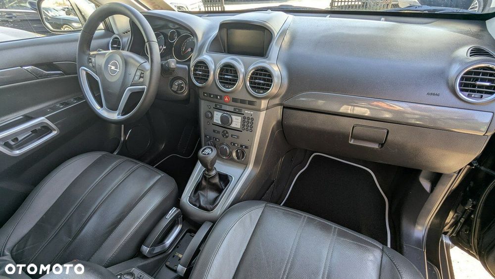 Opel Antara - 17