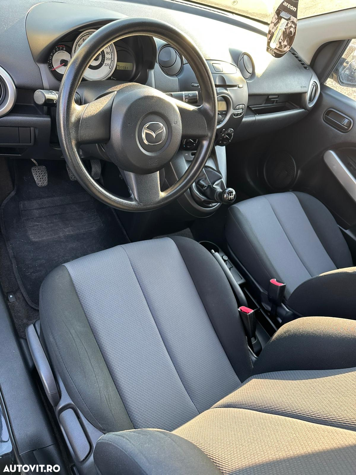 Mazda 2 1.4i GT - 5