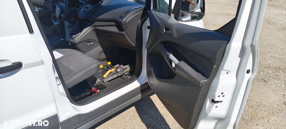 Ford TRANSIT CONNECT - 14