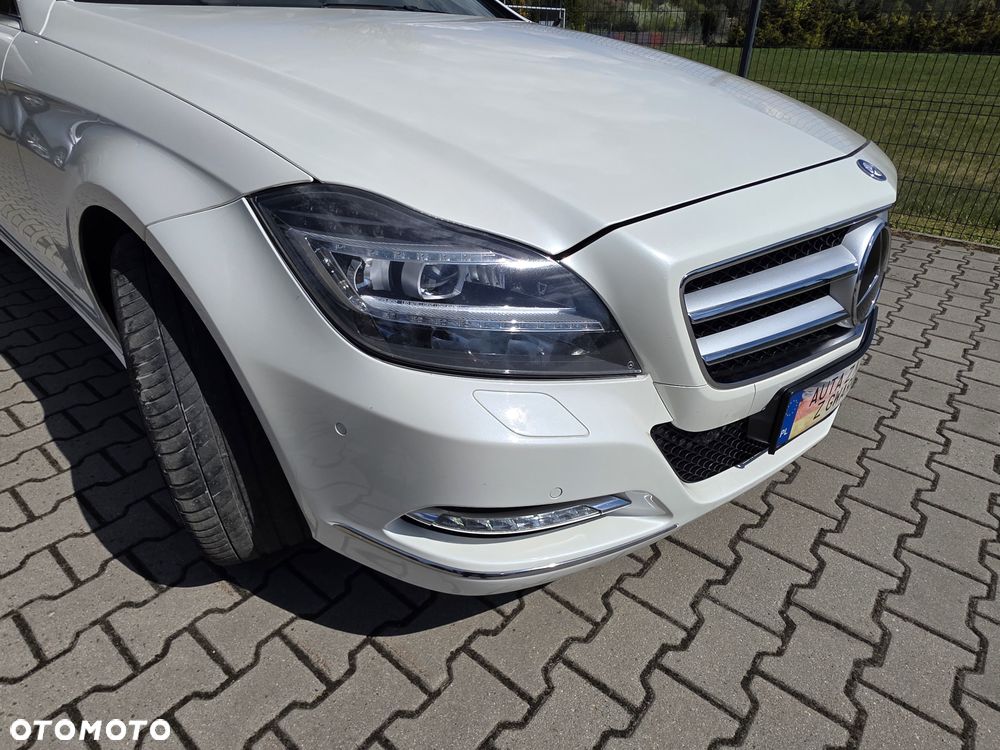 Mercedes-Benz CLS 350 CDI 4Matic DPF B.EFF 7G-TR Edition 1 - 10