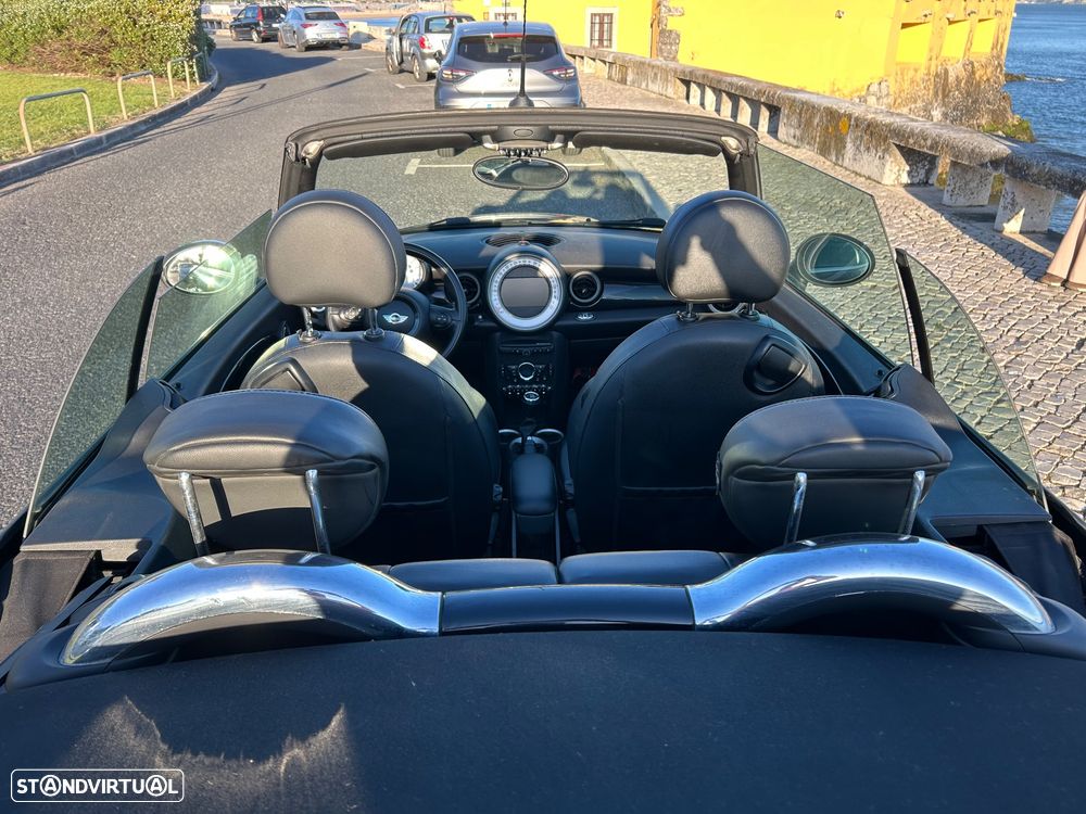 MINI Cabrio Cooper D - 4
