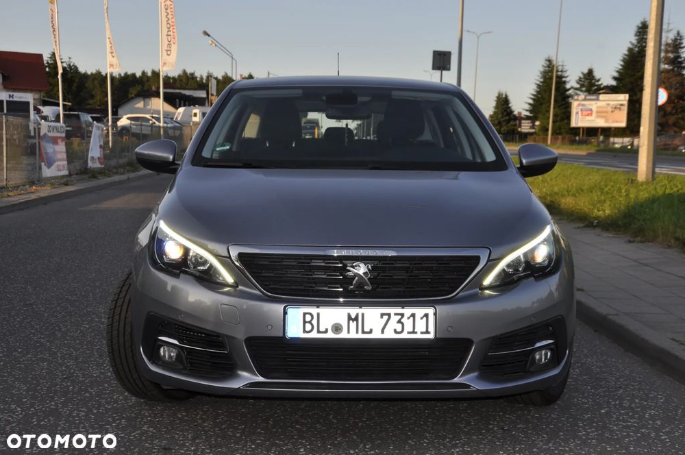 Peugeot 308 PureTech 130 GPF Stop & Start Allure Business-Paket - 5