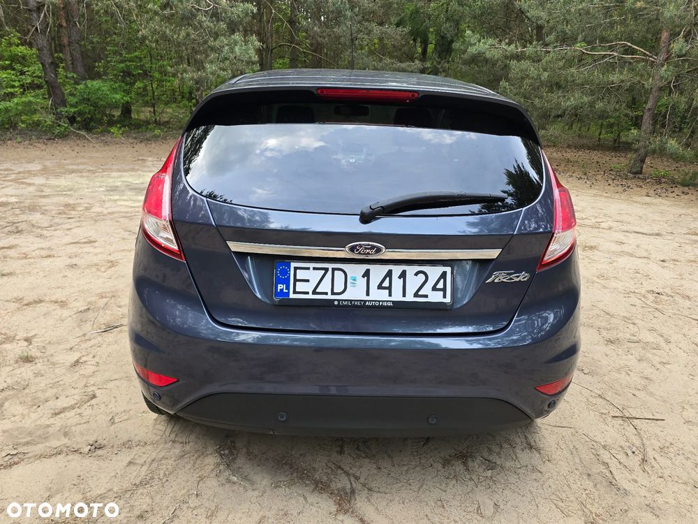 Ford Fiesta 1.25 Titanium - 10