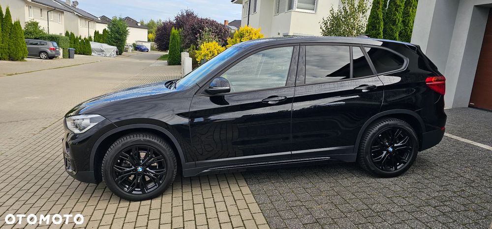 BMW X1 sDrive18i - 9