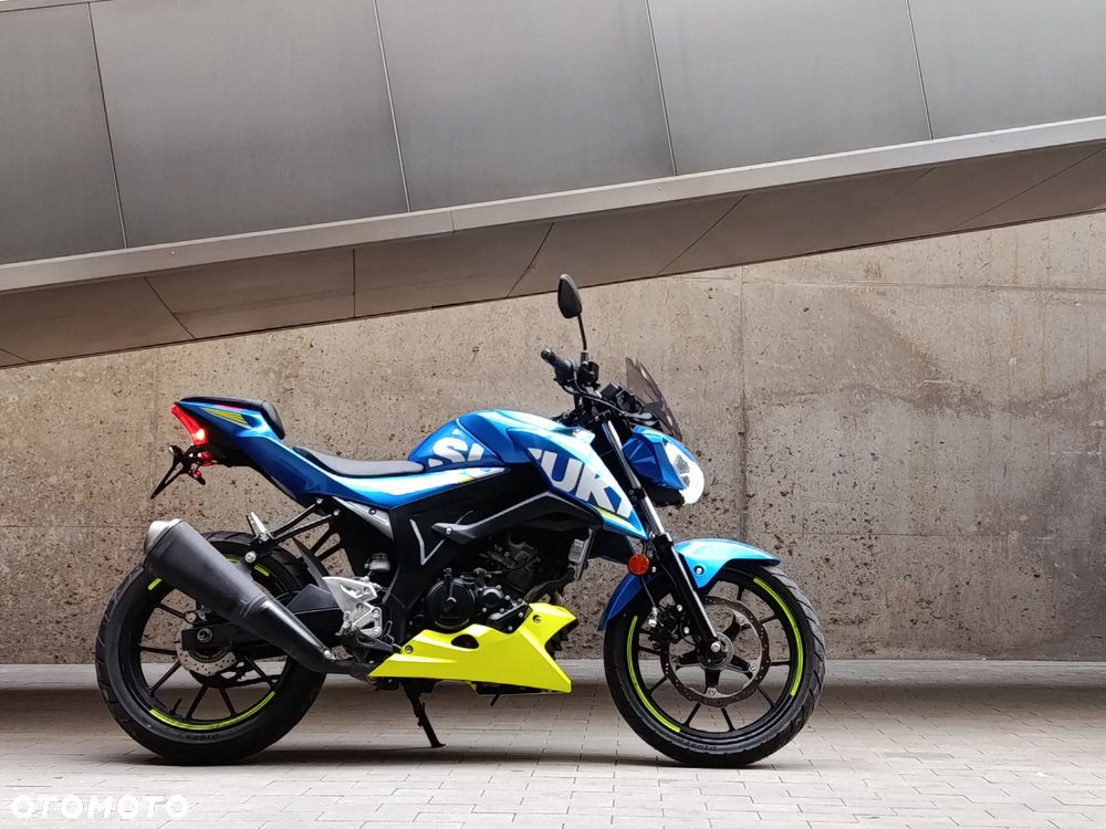 Suzuki GSX - 7