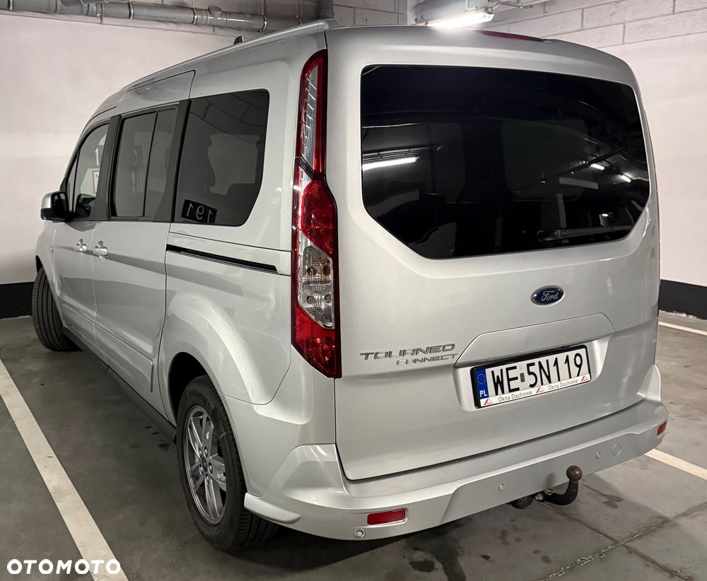 Ford Tourneo Connect Grand - 15