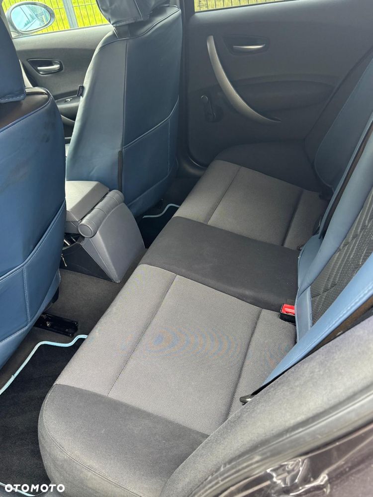 BMW Seria 1 116i - 5