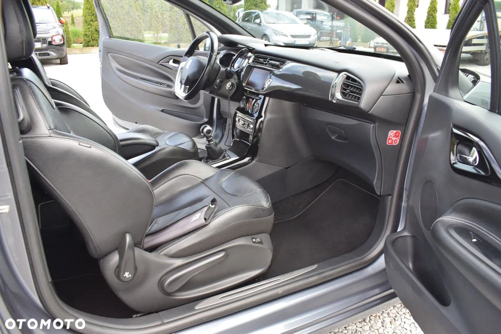 Citroën DS3 1.6 THP SportChic - 10