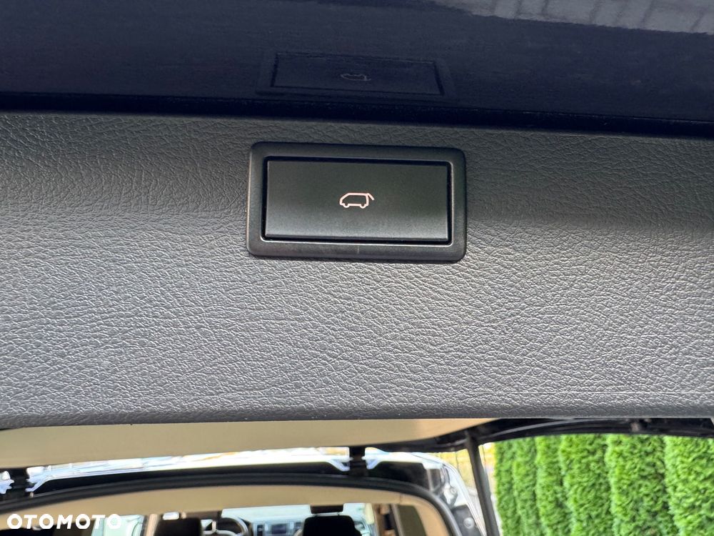 Volkswagen Multivan 2.0 BiTDI L1 Comfortline DSG - 34