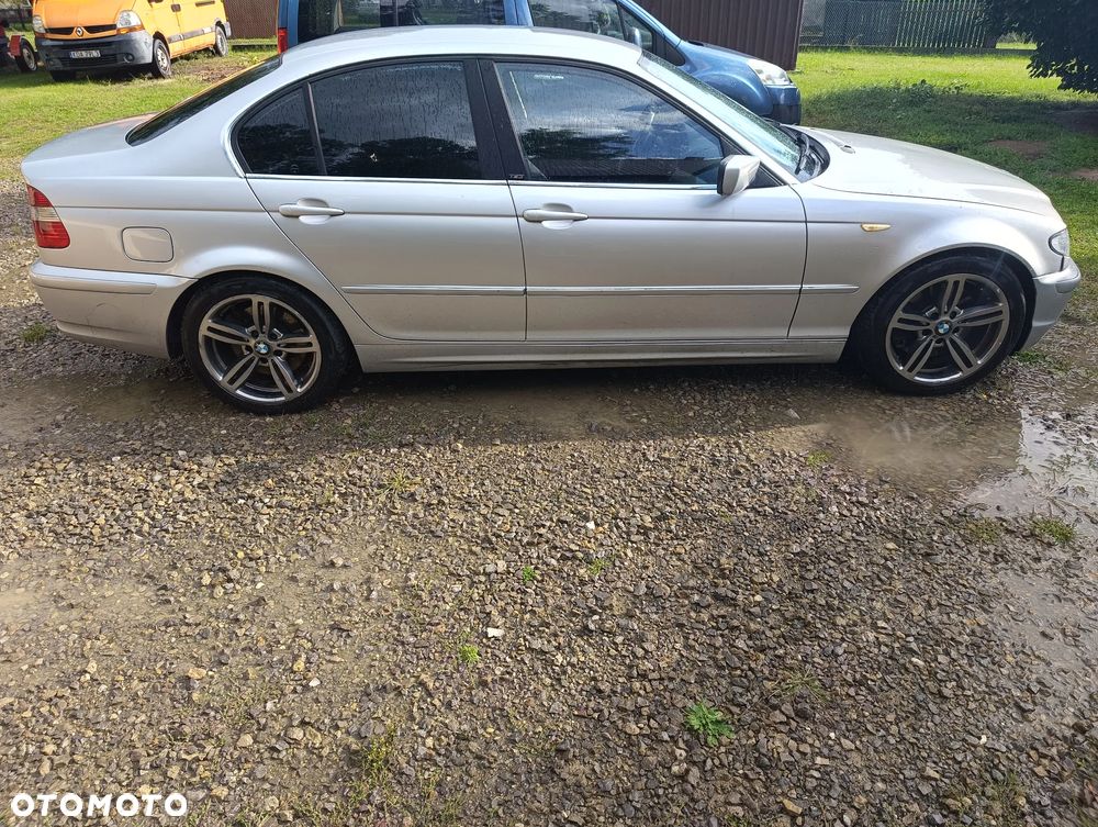 BMW Seria 3 330d - 4