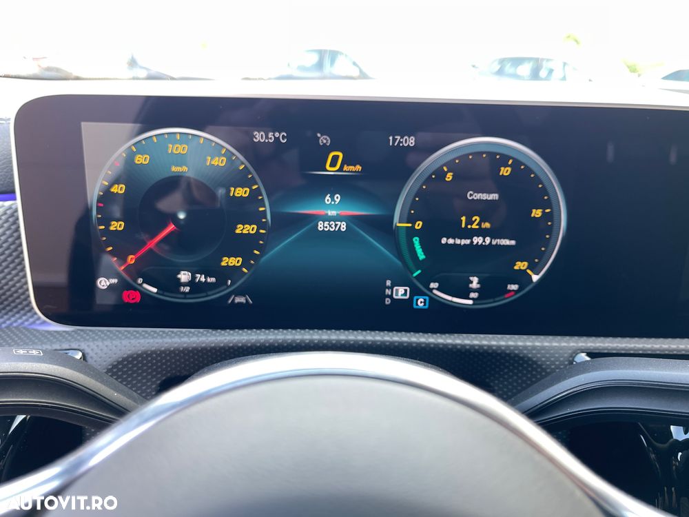 Mercedes-Benz CLA 180 - 39