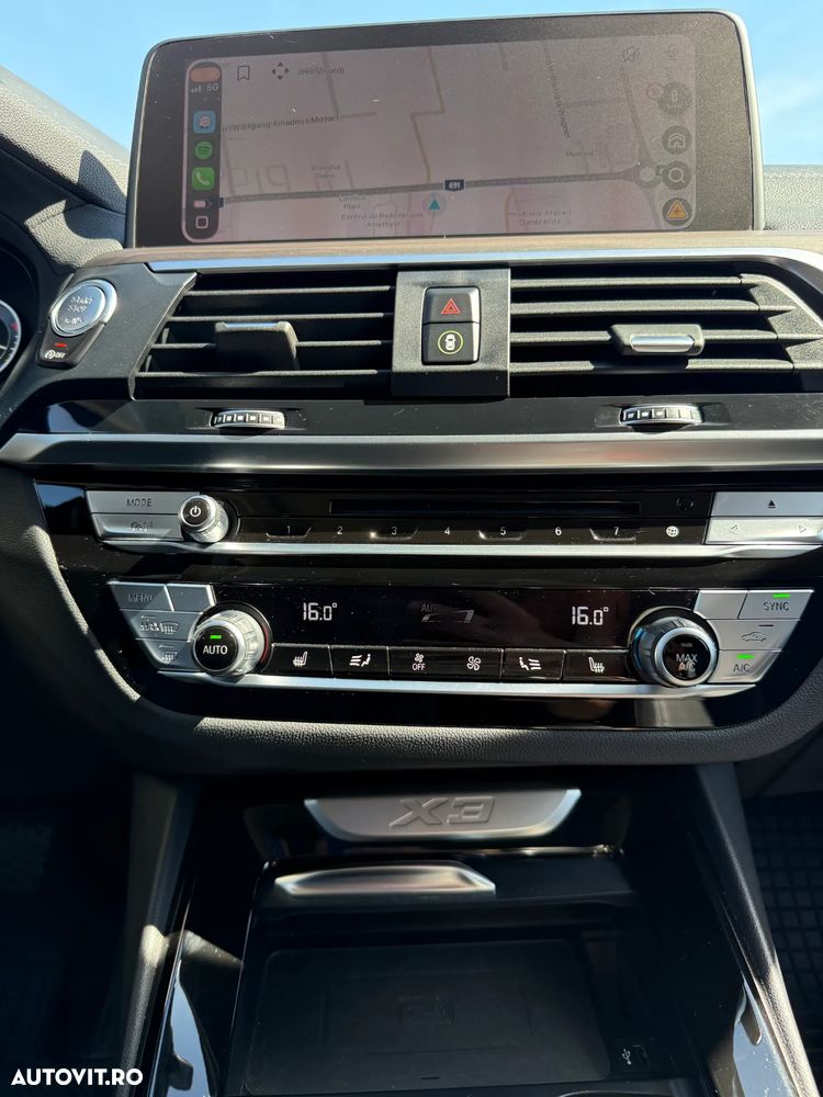 BMW X3 xDrive20i Aut. Luxury Line - 13