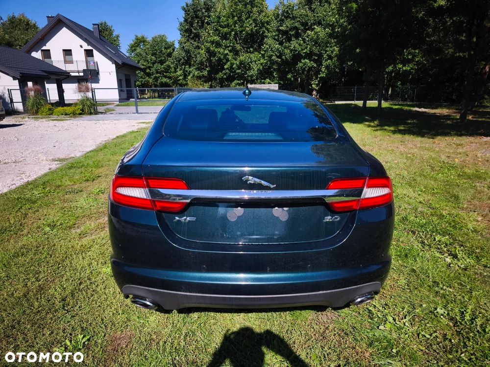 Jaguar XF - 2