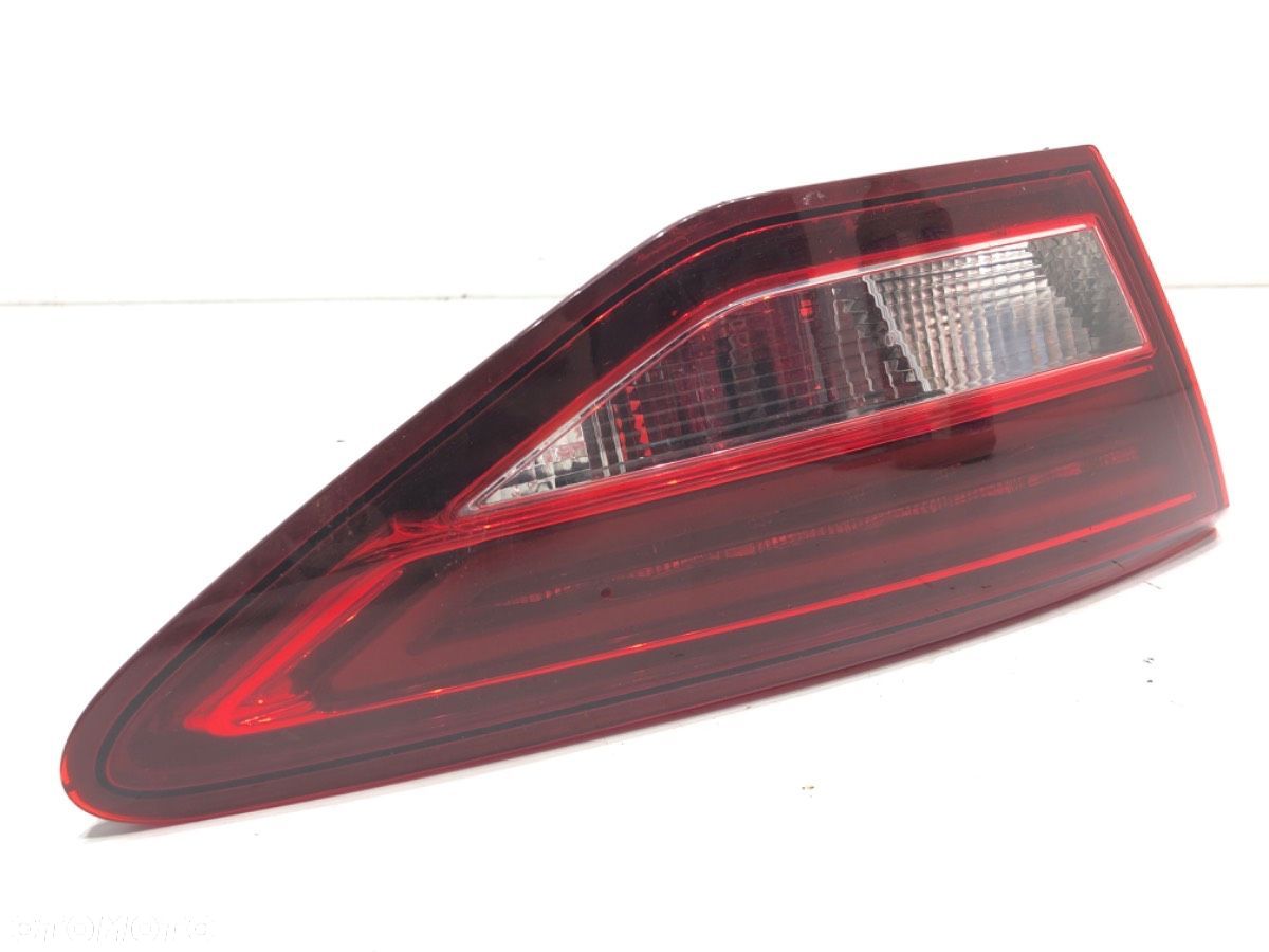 LAMPA TYŁ LEWA WEWNĘTRZNA - 266.00 PLN - SEAT LEON (5F1) 2012 - 2022 2.0 TDI 110 kW [150 KM] olej - 1
