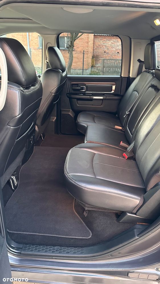 RAM 1500 5.7 Crew Cab Longbed Laramie Chrome - 15