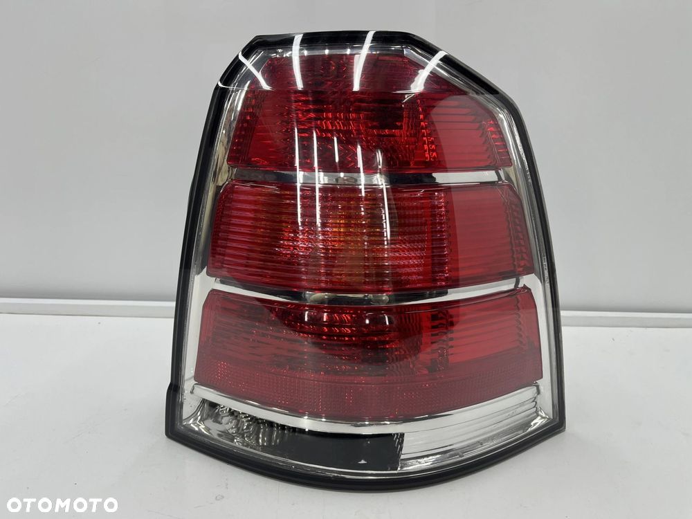 Lampa Opel Zafira B 05-08r Prawa tylna Prawy tył EU 4421948 - 1