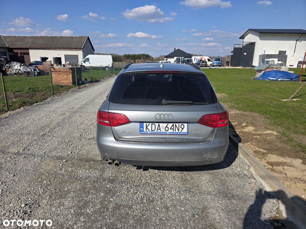 Audi A4 Avant 2.0 TDI Multitronic - 4