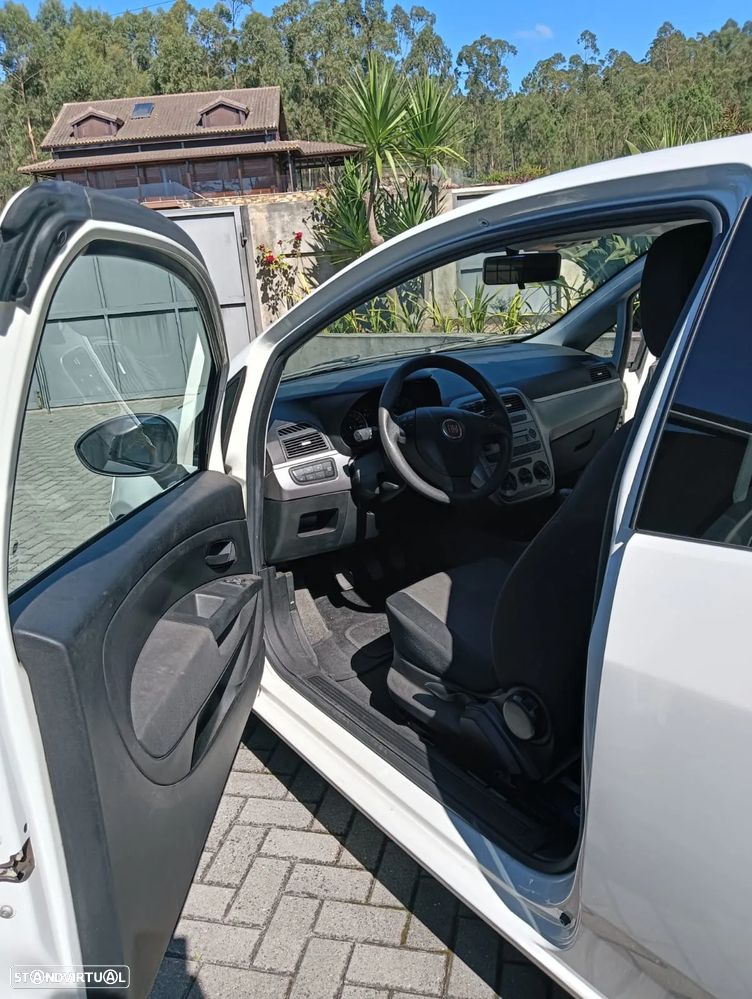 Fiat Punto - 11