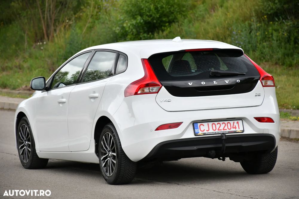 Volvo V40 D2 Summum - 14