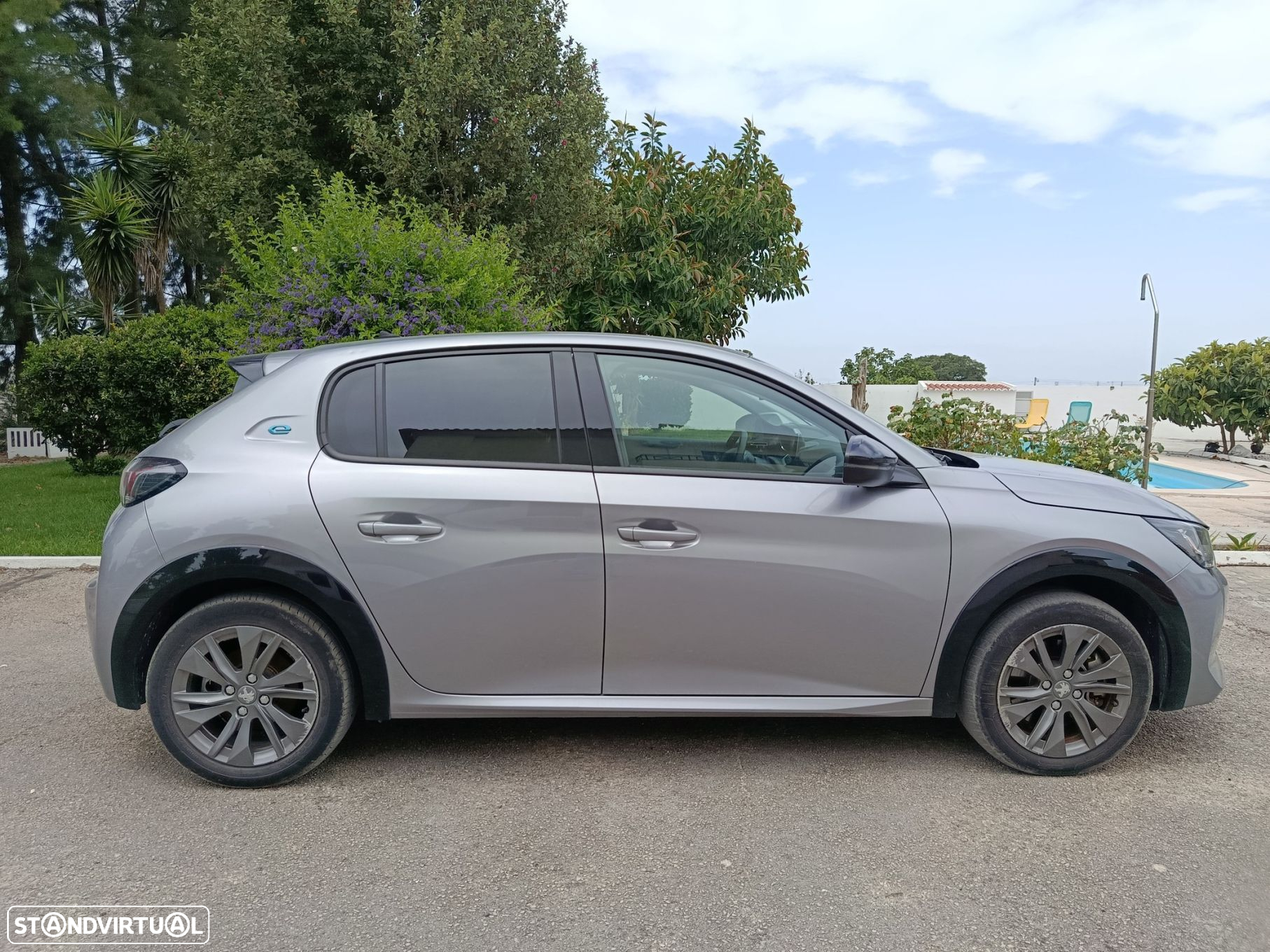 Peugeot e-208 50 kWh Allure Pack - 15