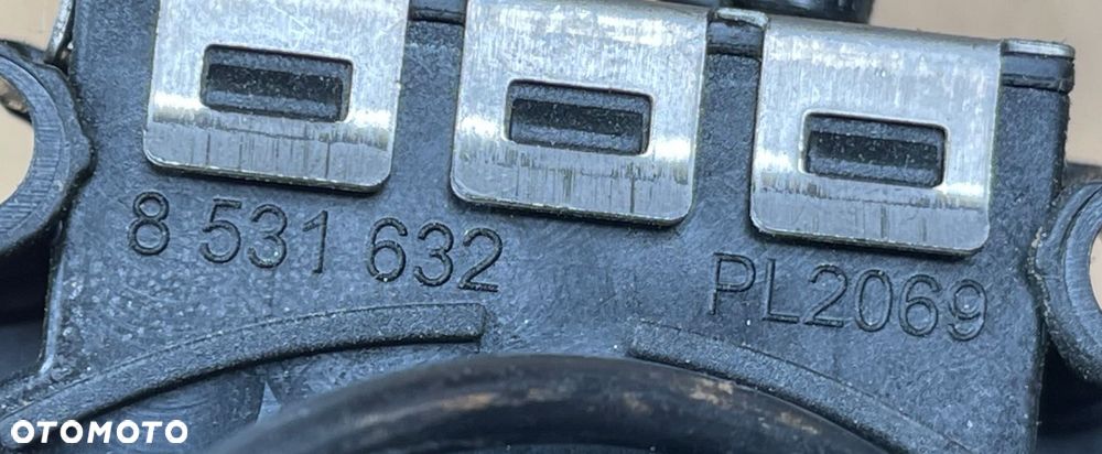 BMW R1200 GS KOREK WLEWU PALIWA 8531632 - 3