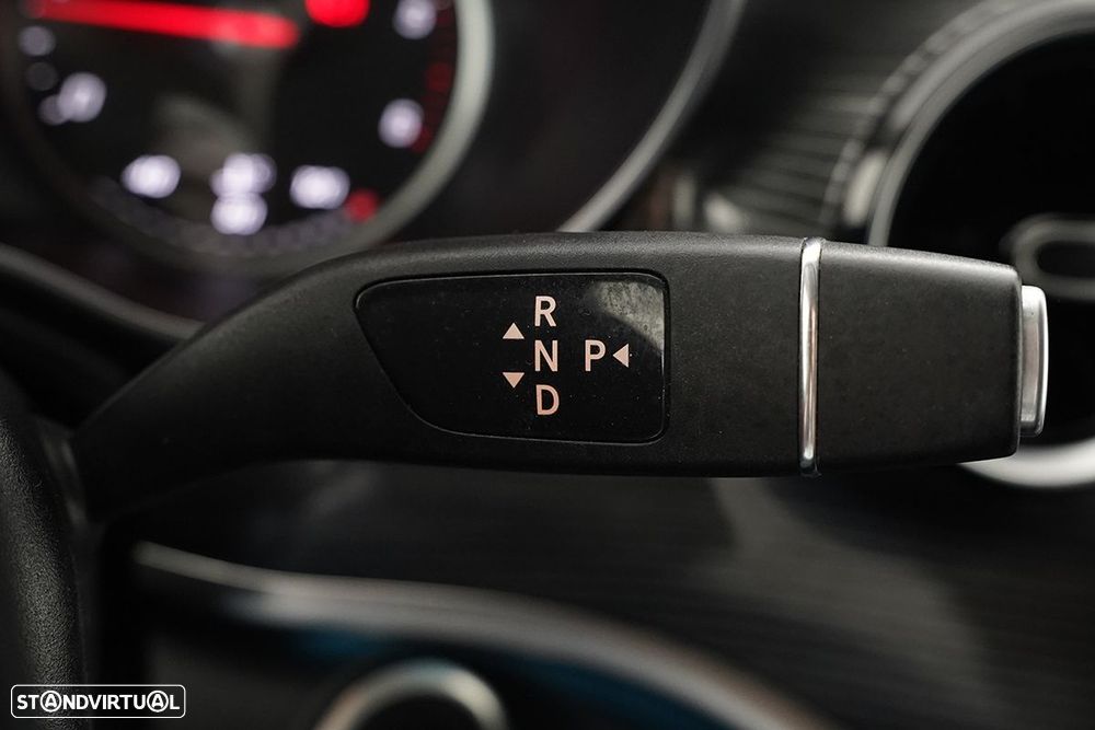 Mercedes-Benz V 250 d Longo Avantgarde - 18