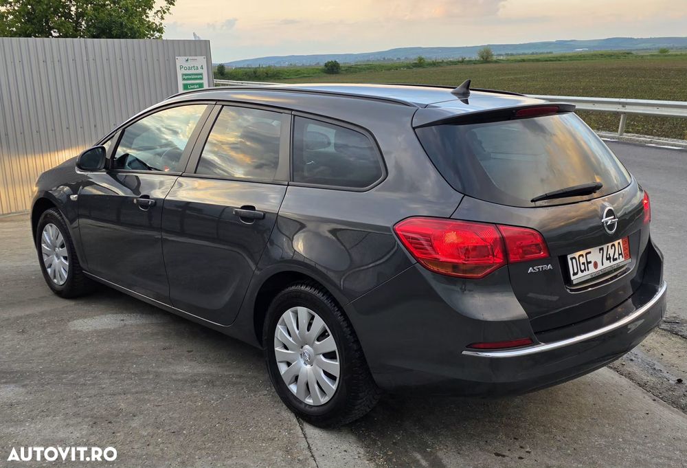 Opel Astra 1.6 CDTI DPF ecoFLEX TourerStart/Stop Style - 4
