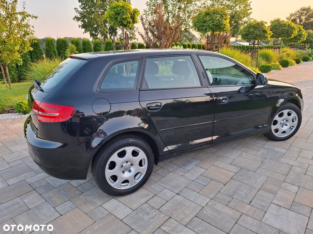 Audi A3 Sportback - 21