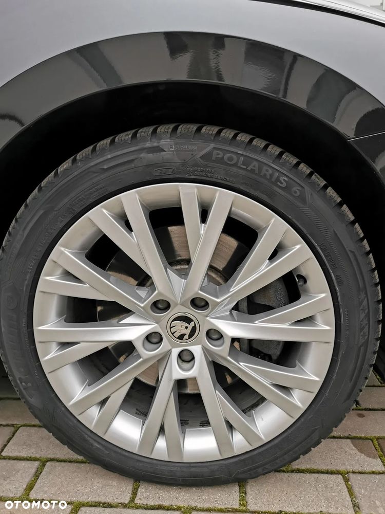 Skoda Superb 2.0 TSI 4x4 DSG L&K - 30