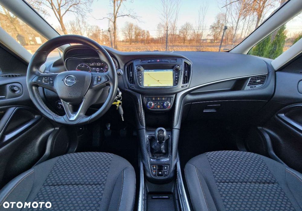 Opel Zafira - 28