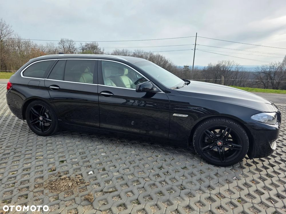 BMW Seria 5 520d Modern Line - 15
