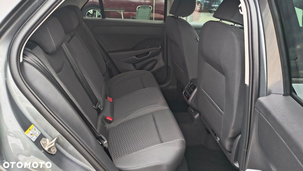 Volkswagen T-Roc - 30