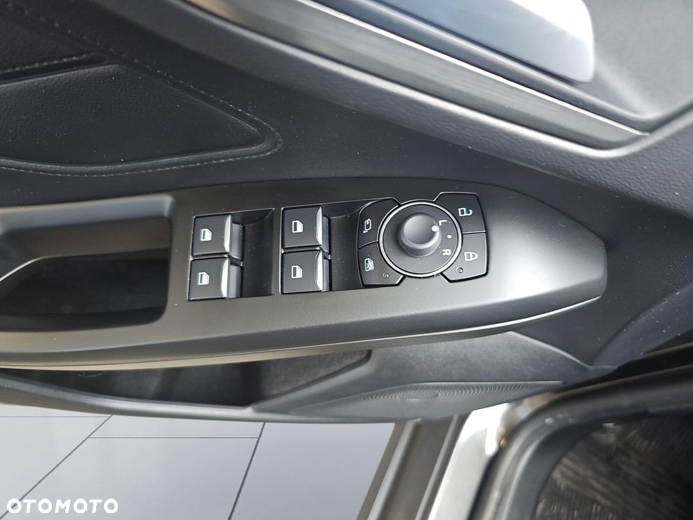 Ford Focus SW 1.0 EcoBoost Titanium - 19