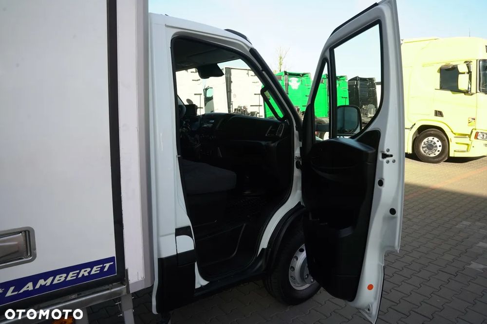 Iveco DAILY 70-150 / CHŁODNIA / AGREGAT THERMO KING V -300 MAX / BLIŹNIAK / WINDA DHOLLANDIA / AUTOMAT / 3 MIEJSCA - 37