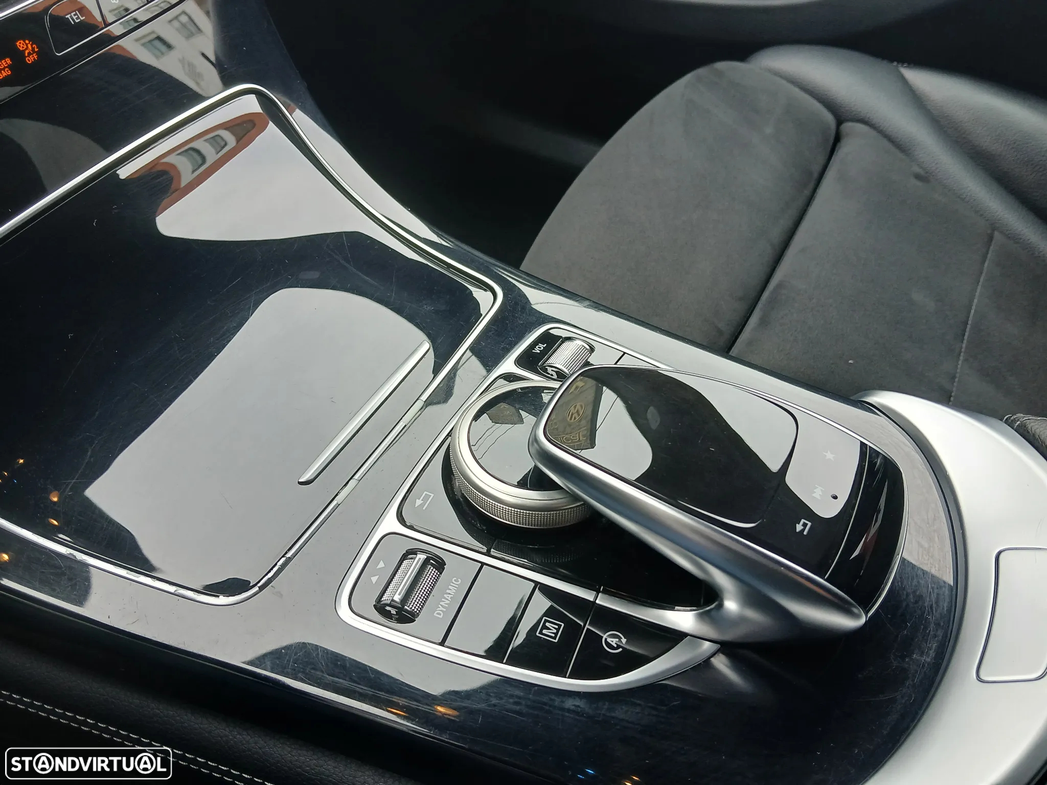 Mercedes-Benz GLC 250 d 4Matic 9G-TRONIC AMG Line - 41