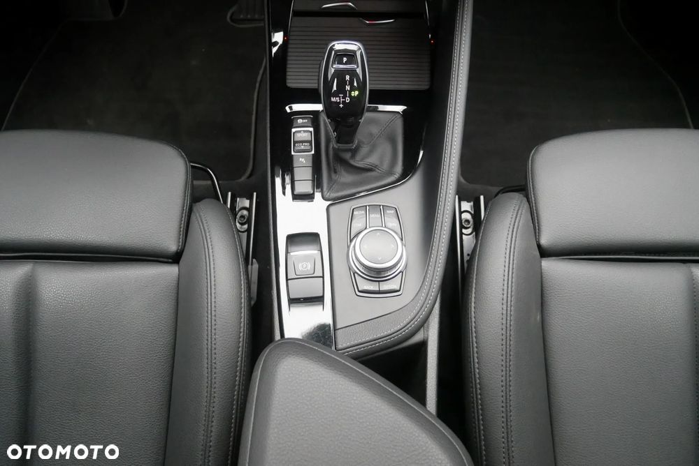 BMW X1 sDrive18i Sport Line - 6