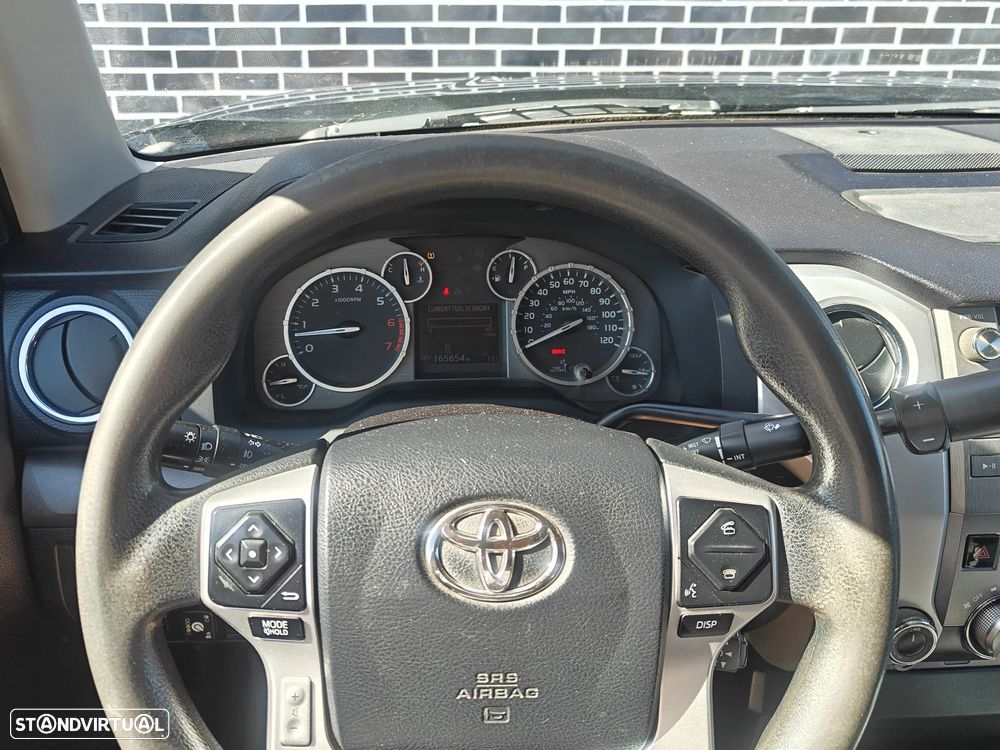 Toyota Tundra - 17