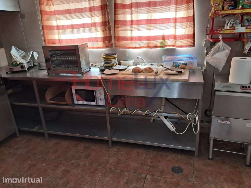 Trespasse de café na Gafanha da Nazaré - Aveiro - Grande imagem: 5/25