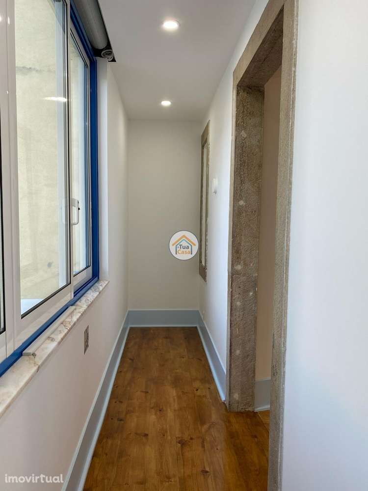 T2 com Traço Antigo Totalmente Renovado – Charme e Centralidade - Grande imagem: 3/12